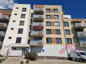 Pronájem bytu 2+kk, Praha - Čakovice, Tryskovická, 65 m2