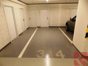 Pronájem bytu 3+kk, Praha - Karlín, U Mlýnského kanálu, 100 m2