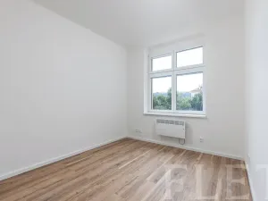 Prodej bytu 2+kk, Praha - Holešovice, U vody, 45 m2