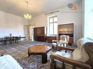 Prodej bytu 3+1, Český Krumlov, 5. května, 99 m2