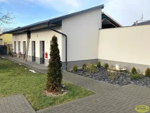 Pronájem bytu 1+1, Hlušovice, Hlavní, 38 m2