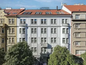 Pronájem bytu 3+kk, Praha - Vinohrady, Laubova, 98 m2