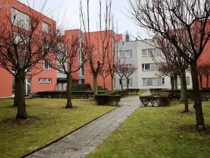 Dražba bytu 2+kk, Praha - Prosek, Nad šestikopy, 53 m2