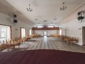 Prodej restaurace, Klamoš, 865 m2