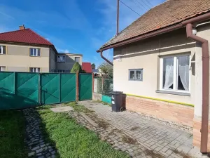 Prodej rodinného domu, Staré Hradiště, U Špejcharu, 190 m2