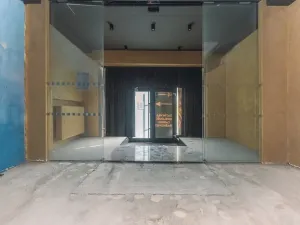 Pronájem obchodního prostoru, Pardubice, třída Míru, 390 m2