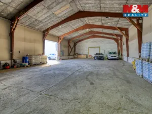 Pronájem skladu, Plzeň - Valcha, 745 m2