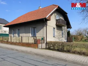 Prodej rodinného domu, Lány, Ke hřbitovu, 130 m2