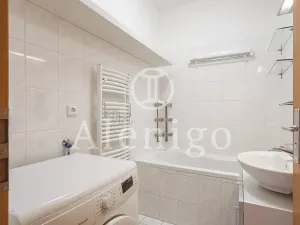 Prodej bytu 3+kk, Horoměřice, Komenského, 72 m2