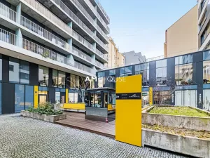 Pronájem bytu 1+kk, Praha - Karlín, Sokolovská, 40 m2