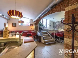 Pronájem restaurace, Praha - Vinohrady, Balbínova, 198 m2