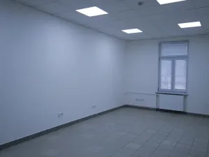 Pronájem obchodního prostoru, Frýdek-Místek, tř. T. G. Masaryka, 36 m2