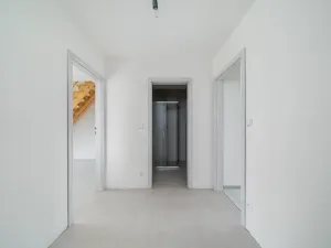 Prodej bytu 3+kk, Václavov u Bruntálu, 92 m2