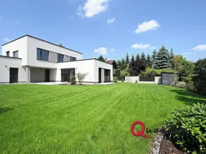 Pronájem rodinného domu, Šestajovice, Konopišťská, 250 m2