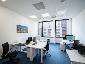 Pronájem kanceláře, Praha - Stodůlky, Laurinova, 330 m2