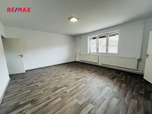 Pronájem bytu 2+1, Bzenec, Veselská, 75 m2