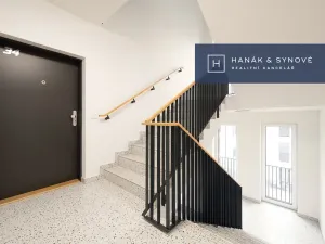 Prodej bytu 3+kk, Pohořelice, U Kasáren, 64 m2