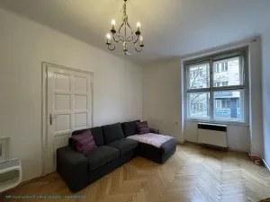 Prodej bytu 2+1, Praha, Vinohradská, 72 m2