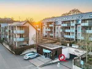 Prodej bytu 4+kk, Praha - Hrdlořezy, Mezilehlá, 96 m2