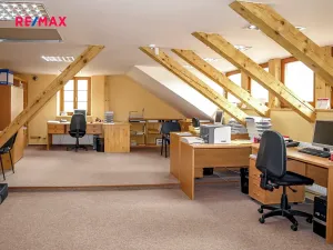 Prodej kanceláře, Šumperk, nám. Míru, 200 m2