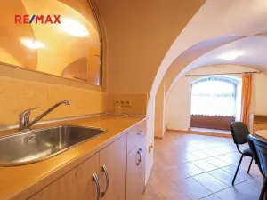 Prodej kanceláře, Šumperk, nám. Míru, 200 m2