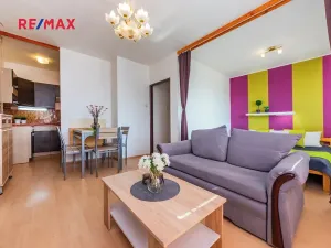 Prodej bytu 1+kk, Praha - Prosek, Vysočanská, 37 m2