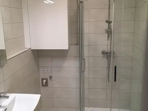 Pronájem bytu 1+kk, Praha - Horní Měcholupy, Hornoměcholupská, 40 m2