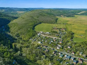 Prodej podílu pozemku, Veverská Bítýška, M. Kudeříkové, 6811 m2