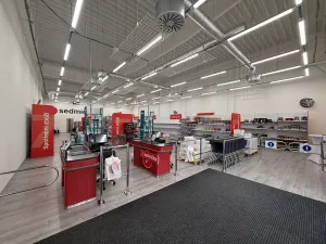 Pronájem obchodního prostoru, Cheb, Pražská, 362 m2