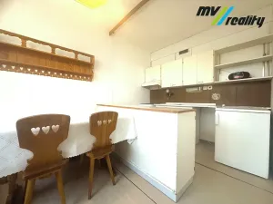 Pronájem bytu 4+kk, Praha - Prosek, Mimoňská, 67 m2