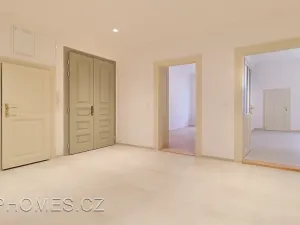 Pronájem bytu 3+1, Praha - Nové Město, Podskalská, 100 m2