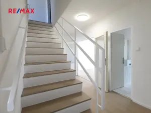 Pronájem bytu 4+1, Praha - Krč, V Štíhlách, 78 m2