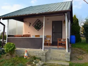 Pronájem chaty, Otrokovice, Hložkova, 17 m2