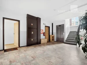 Prodej bytu 3+1, Praha - Hlubočepy, Lamačova, 67 m2