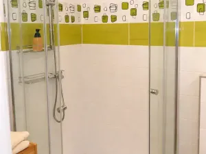 Pronájem bytu 1+kk, Praha - Žižkov, Fibichova, 25 m2