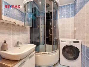 Prodej bytu 3+1, Praha - Letňany, Rýmařovská, 77 m2