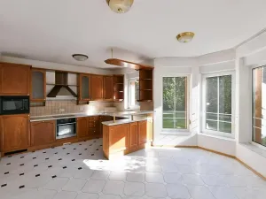 Prodej rodinného domu, Světice, 400 m2