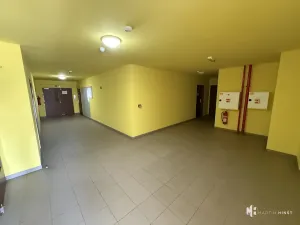 Pronájem bytu 1+kk, Praha - Libeň, Pod plynojemem, 36 m2