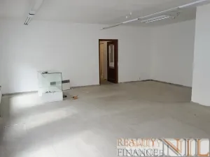 Pronájem obchodního prostoru, Dobřany, Lidická, 70 m2
