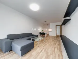 Pronájem bytu 2+kk, Praha - Vysočany, Sousedíkova, 50 m2