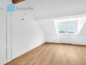 Prodej bytu 3+kk, Mladé Buky, 64 m2