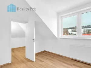 Prodej bytu 3+kk, Mladé Buky, 64 m2