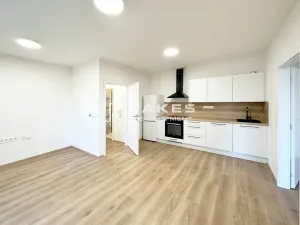 Pronájem bytu 2+kk, Kolín, Zengrova, 45 m2