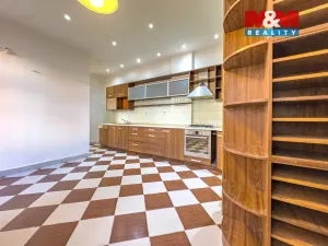 Prodej bytu 4+1, Ostrava - Moravská Ostrava, Veleslavínova, 119 m2