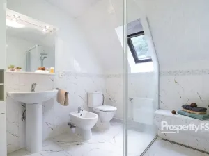 Prodej rodinného domu, Ústí nad Labem - Vaňov, Kruhová, 319 m2