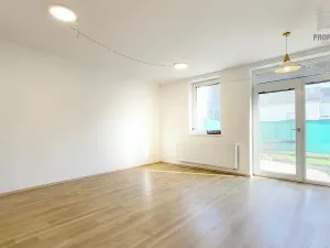 Prodej bytu 1+kk, Bučovice, Osvobození, 34 m2