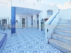 Prodej bytu 4+kk, Torrevieja, Španělsko, 65 m2