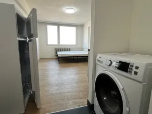 Pronájem bytu 1+kk, Praha - Radotín, Vrážská, 25 m2