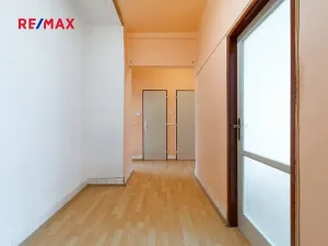 Prodej bytu 2+1, Plzeň, Částkova, 56 m2