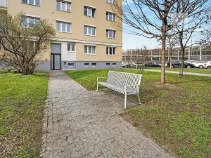 Prodej bytu 2+1, Praha - Libeň, náměstí Na Balabence, 53 m2